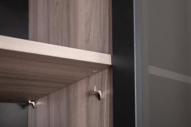 Шкаф-витрина Роквуд 16.322.04