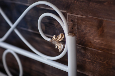 Кованая кровать Венеция 1.4 с двумя спинками